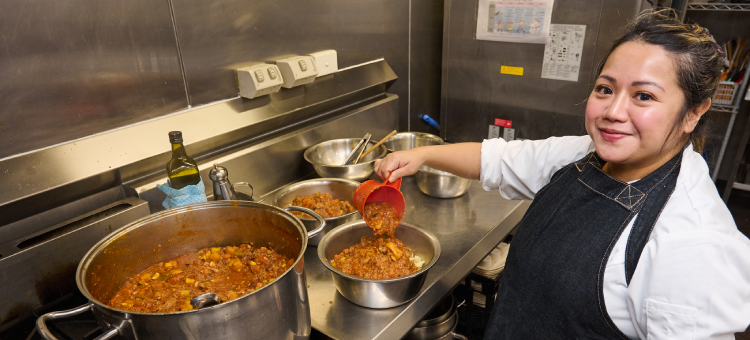 HEAS launches new case study videos on managing food allergies, intolerances and dietary requirements
